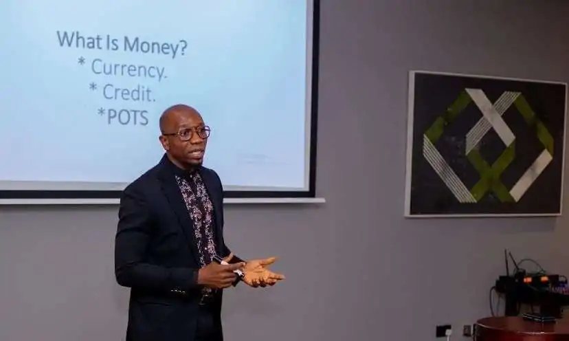 Teaching a class on money